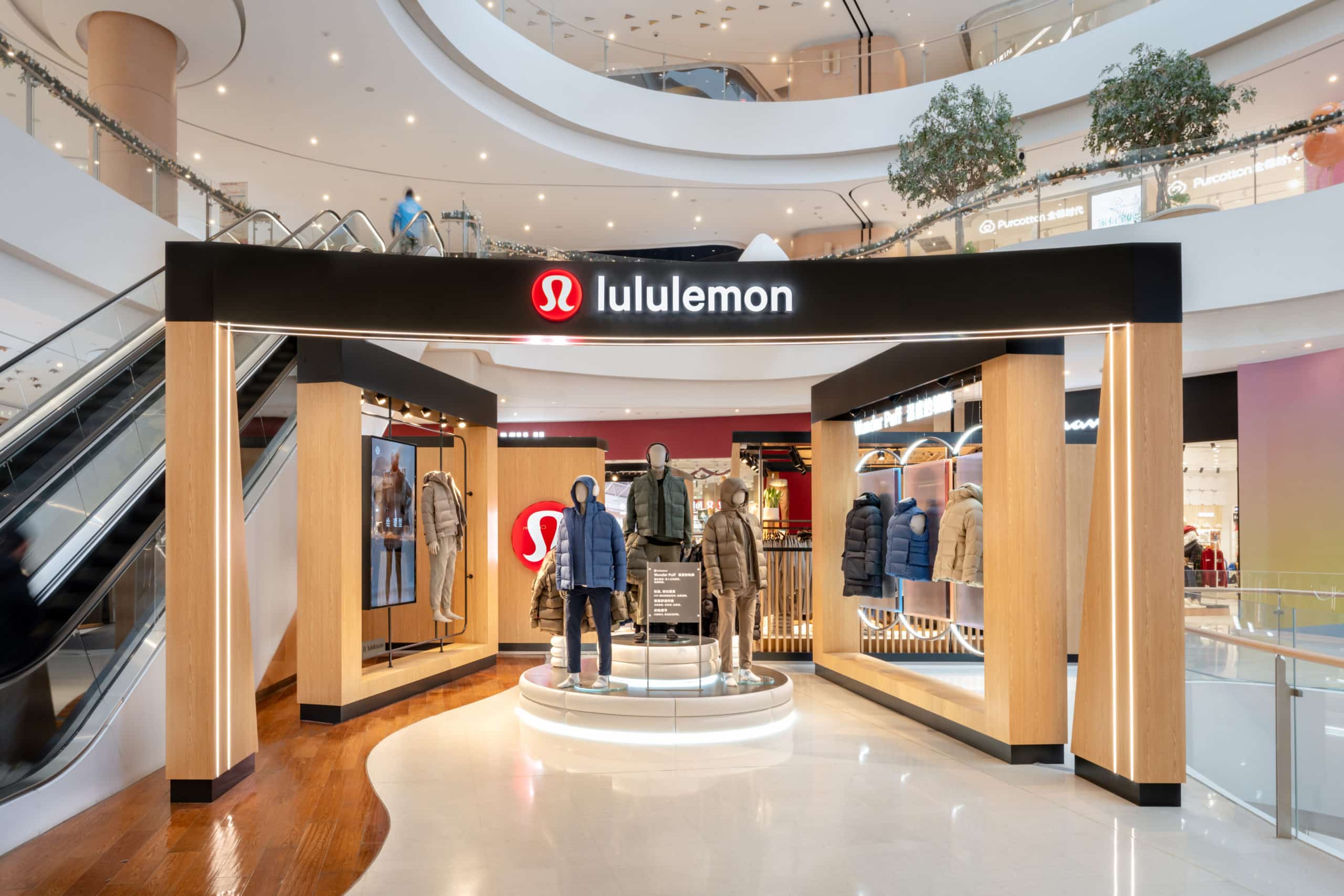 lululemon’s first men’s pop-up store in China